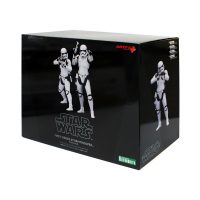 sw108-captain_phasma-package