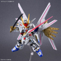 sdgcs21-mighty_strike_freedom_gundam-4