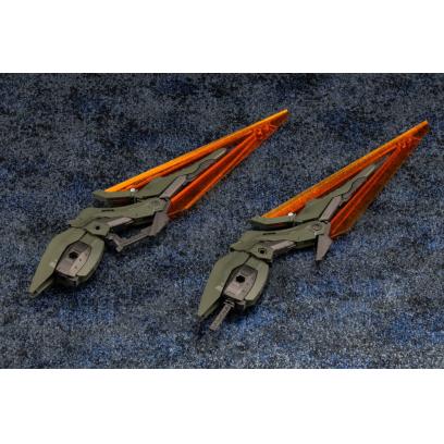 hg114-booster_pack_011_biting_scissors-2