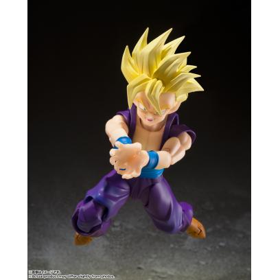 shfiguarts-super_saiyan_son_gohan_the_fighter_who_surpassed_goku-4