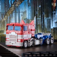 mpm-12-optimus_prime-7