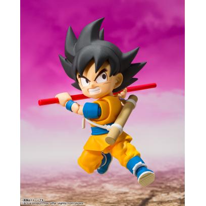 shfiguarts-son_goku_mini_daima-4