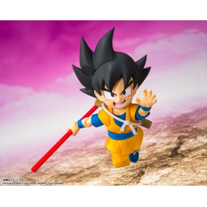 shfiguarts-son_goku_mini_daima-6