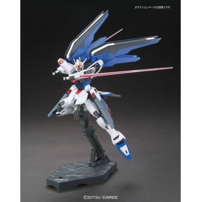 HGCE 1/144 ZGMF-X10A Freedom Gundam